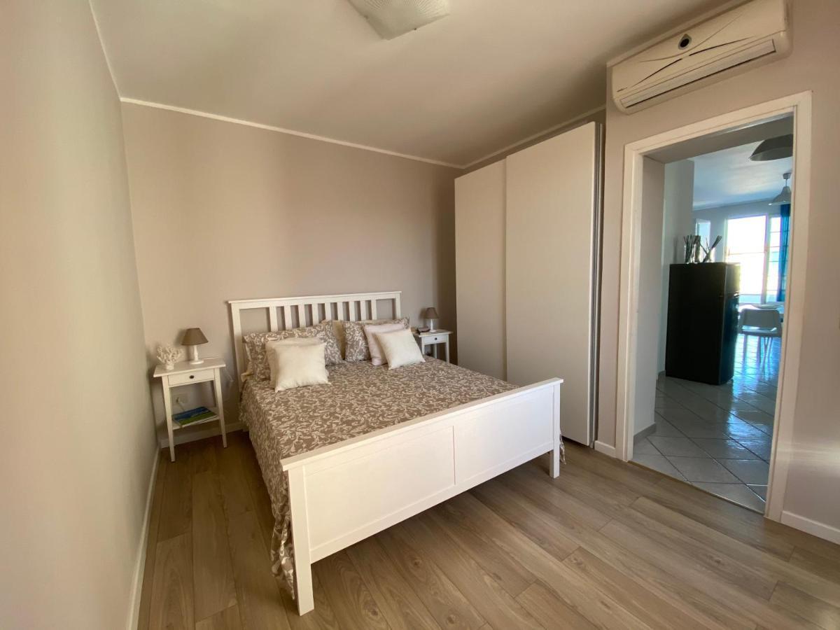 Perseo House Beach Palermo Luaran gambar